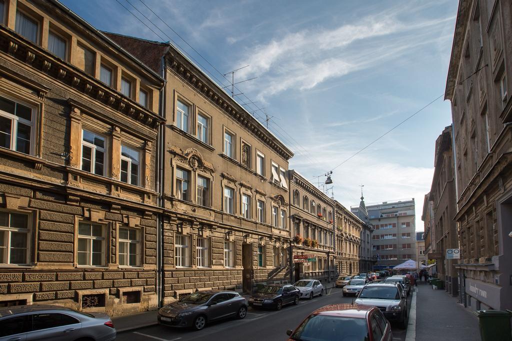 Visitzagreb Ruby Apartment Bagian luar foto